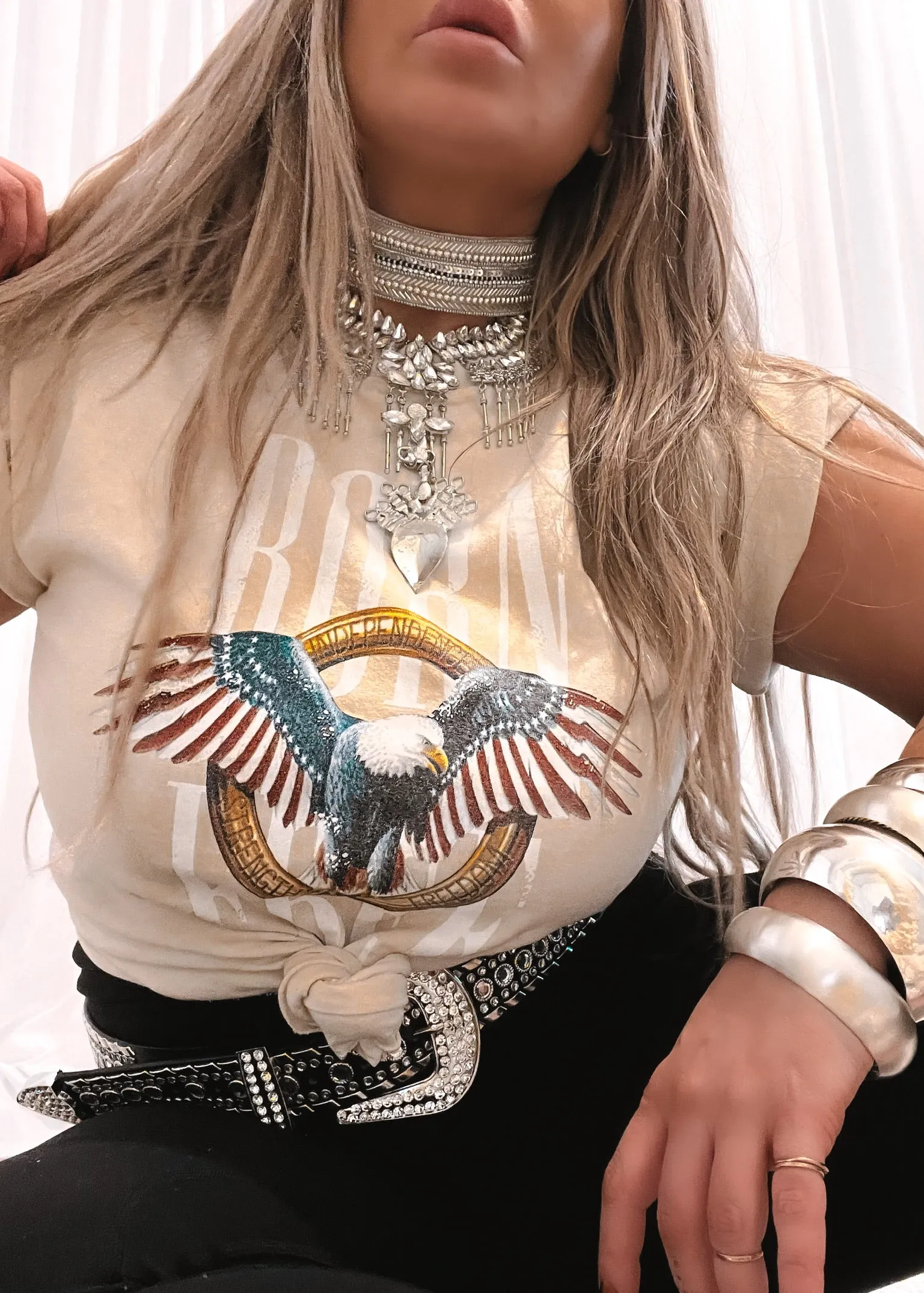 BORN FREE EAGLE SIDE SLIT TEE