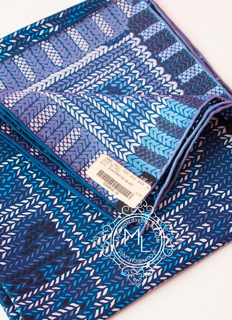 Hermes Blue Twill Silk 90 cm Au coin du feu Scarf