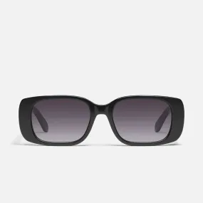 Quay Karma Sunglasses - Black