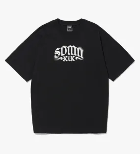 Stencil T-Shirt [Black]