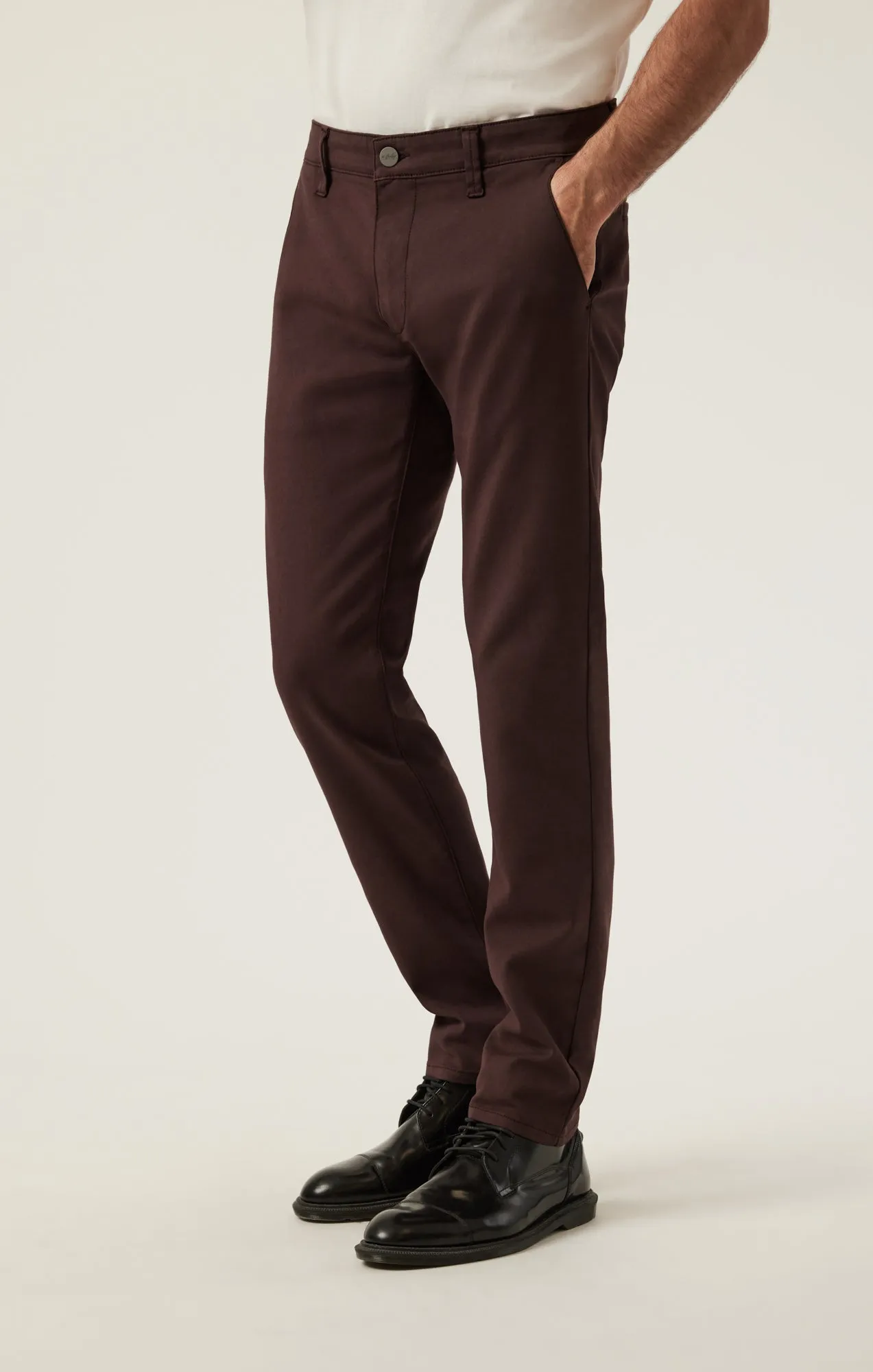 Verona Slim Leg Chino Pants in Burgundy High Flyer